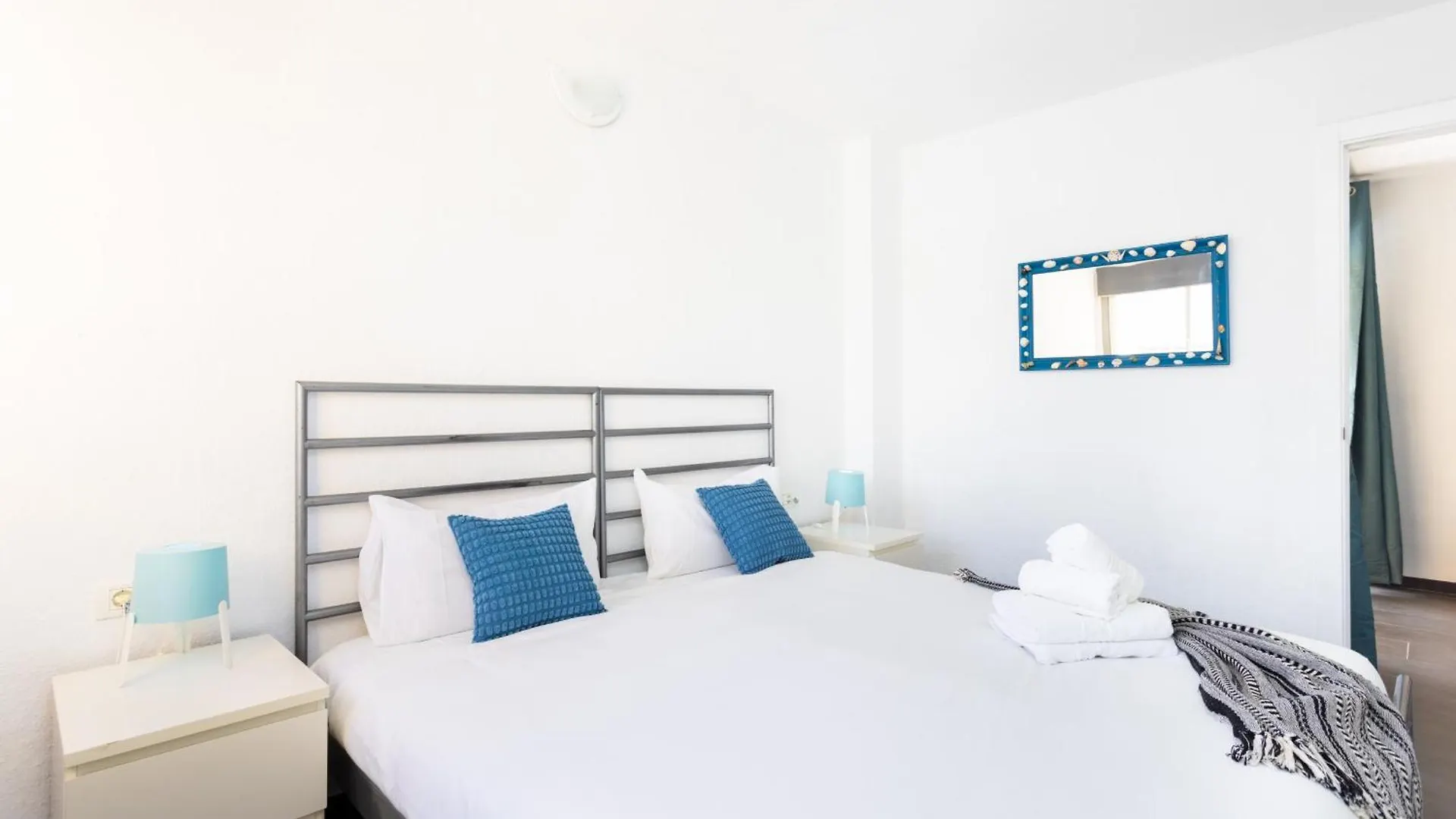 Stunning Sea View Apt In Los Cristianos ロスクリスティアーノス