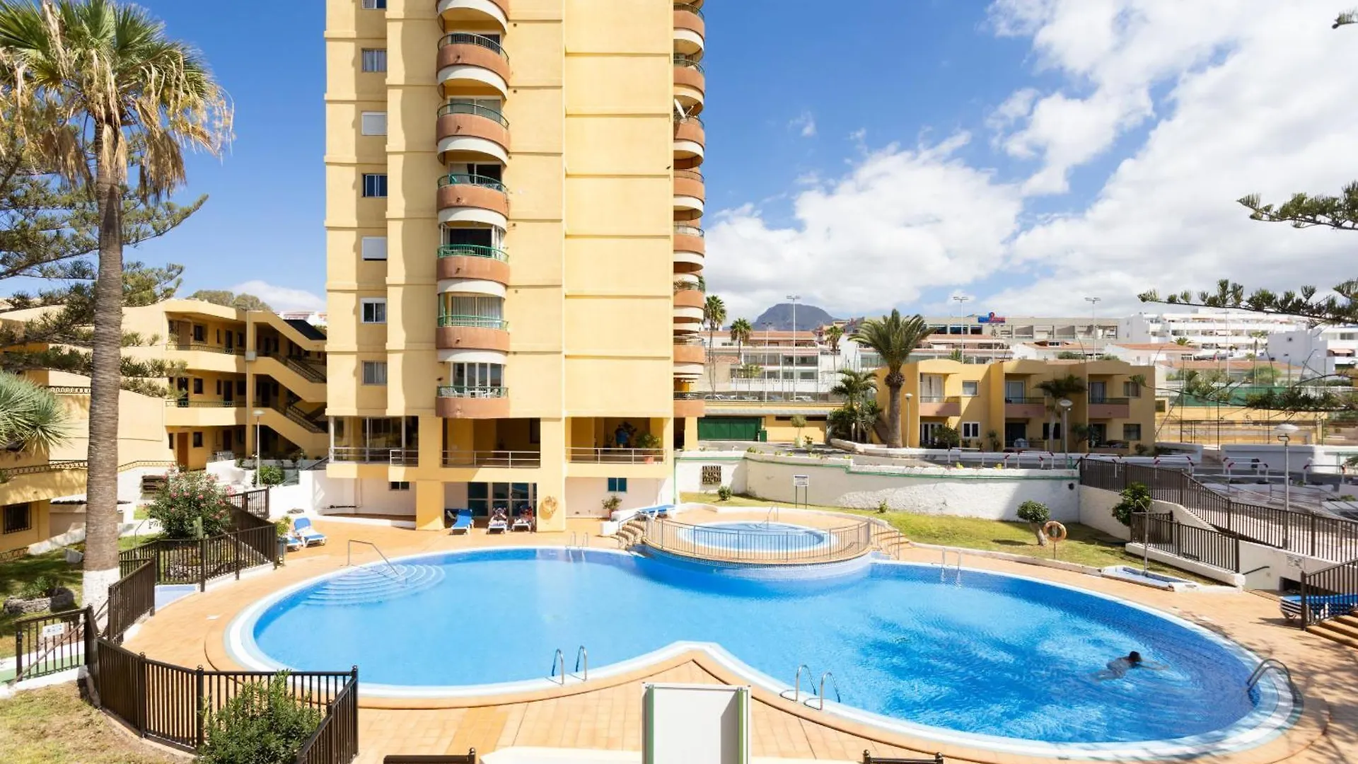 Stunning Sea View Apt In Los Cristianos 0*, ロスクリスティアーノス