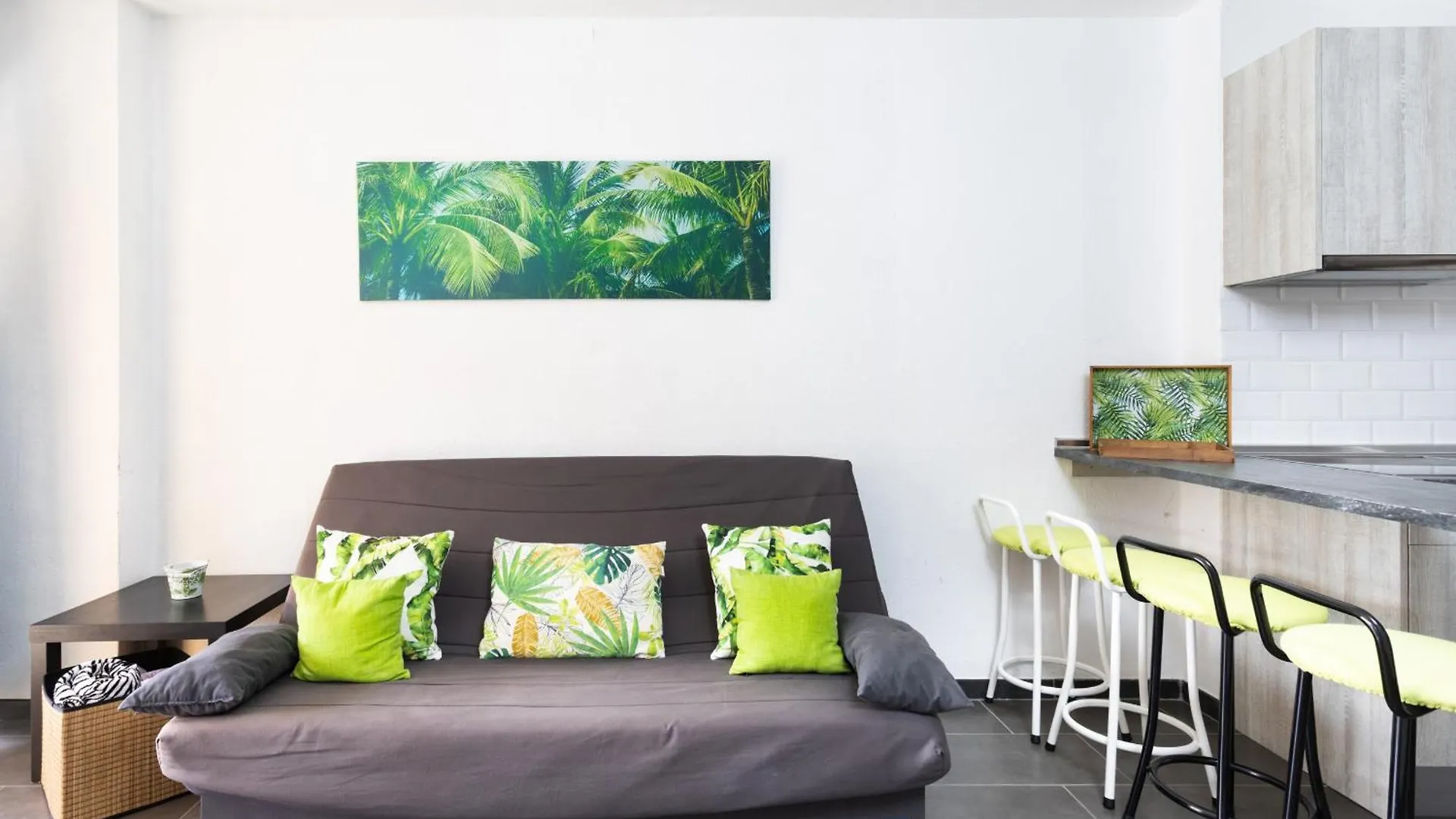 Stunning Sea View Apt In Los Cristianos 0*, ロスクリスティアーノス スペイン